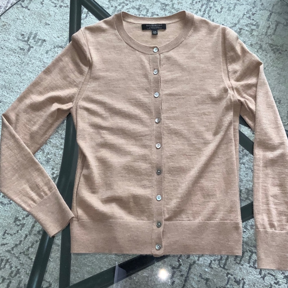 Banana Republic Classic Tan Cardigan Sweater size S